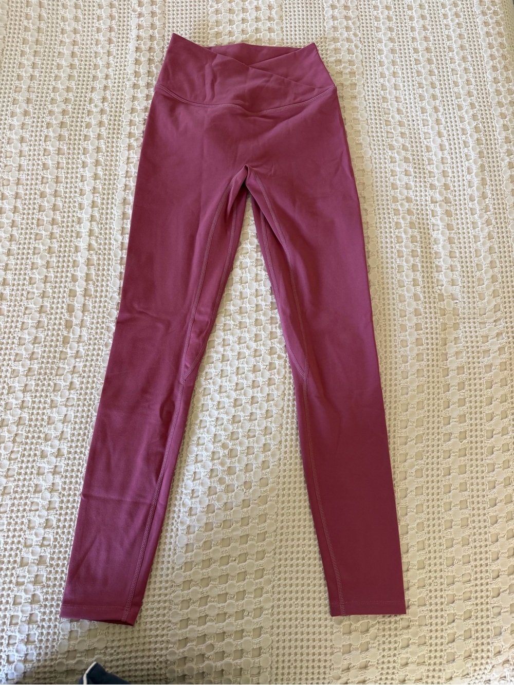 CSB Serenity scrunch crossover leggings passion